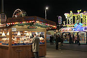 Nuts Factory - gelichbei der Wilden Maus auf der Wiesn 2010 (Foto: MartiN Schmitz)